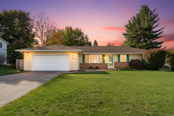 2711 Hemlock Avenue, Portage, MI 49024