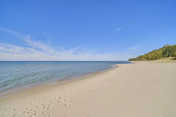 Bear Lake, MI 49614,12838 Lakeview Road