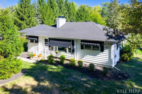 Grand Rapids, MI 49504,960 Brownwood NW Avenue