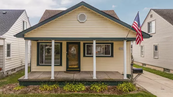 13311 Castle Street, Southgate, MI 48195