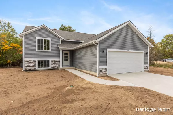 Allegan, MI 49010,910 Apple Ridge Court