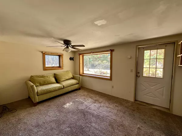 Twin Lake, MI 49457,7030 Byron Road