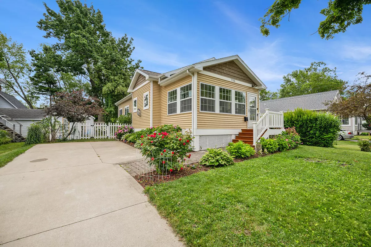 South Haven, MI 49090,755 Indiana Avenue
