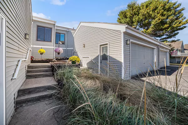 Norton Shores, MI 49444,3737 Mona Kai Boulevard