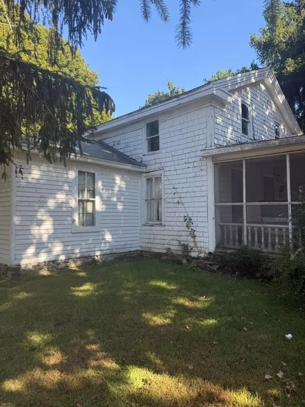 Jonesville, MI 49250,211 West Street