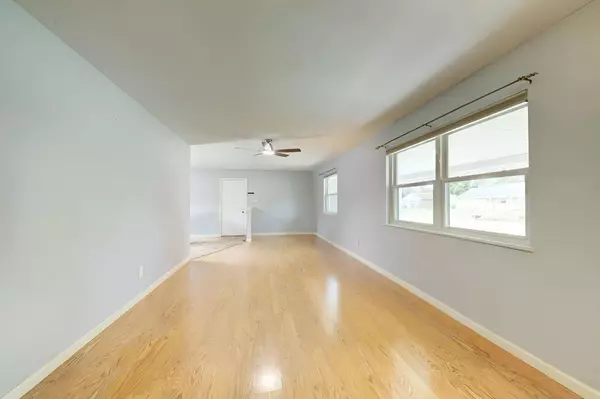 New Hudson, MI 48165,59071 Annah Drive