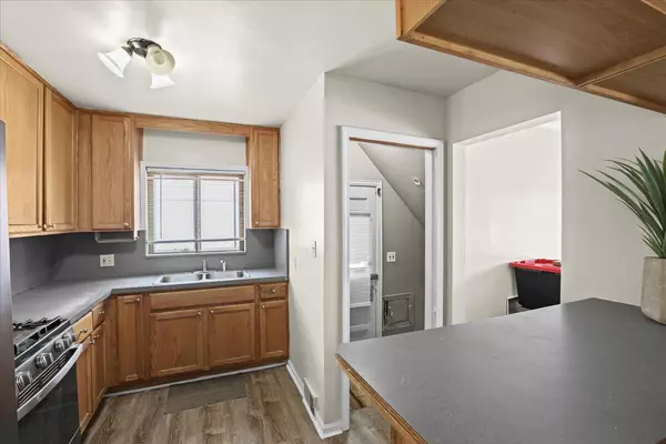 Redford, MI 48239,7845 Parkland