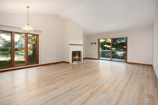 Kalamazoo, MI 49006,213 Raintree Circle