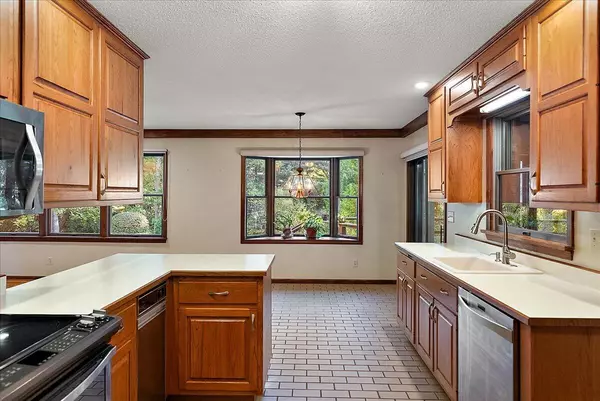 St. Joseph, MI 49085,2699 Oakbrook Drive