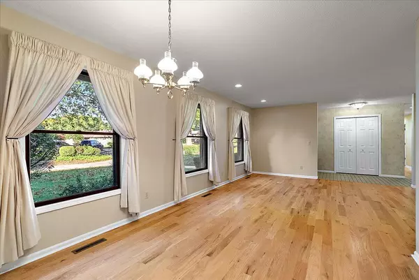 St. Joseph, MI 49085,2699 Oakbrook Drive