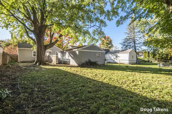 Grand Rapids, MI 49505,1238 Carlton NE Avenue