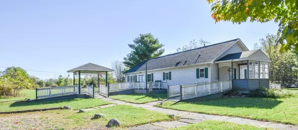 Union City, MI 49094,307 Railroad Street