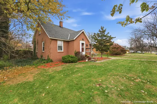 Holland, MI 49423,23 E 35th Street