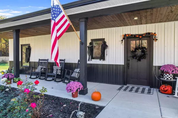 Goodrich Vlg, MI 48438,9242 Irish Road