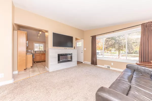 Livonia, MI 48152,18725 Flamingo Boulevard