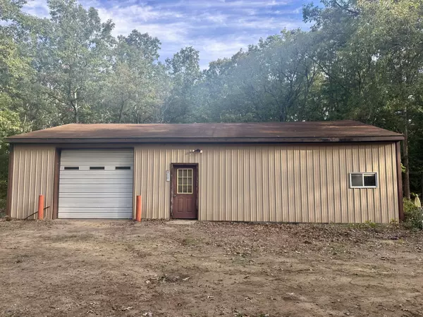 Allegan, MI 49010,4355 117th Avenue