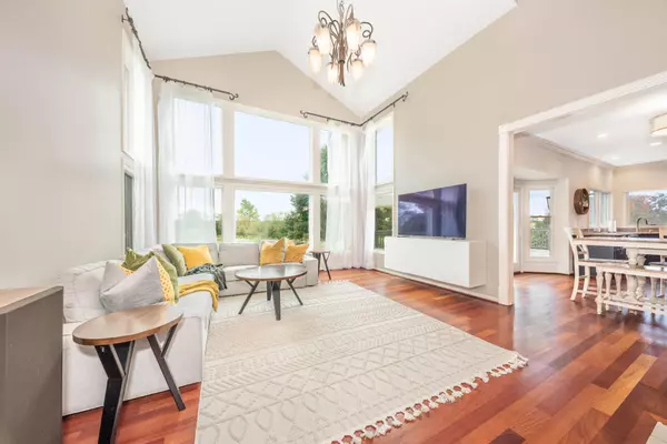 Ann Arbor, MI 48103,4977 Saint Annes Street