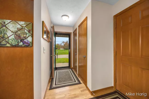 Hudsonville, MI 49426,6293 Eastridge Drive