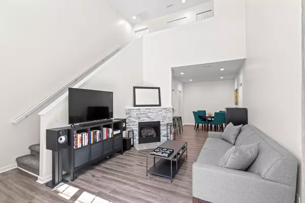 Walled Lake, MI 48390,18105 Addington Drive #219