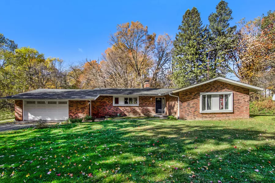 1000 Sylvan Road, Chelsea, MI 48118