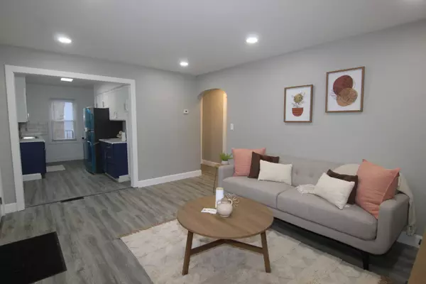 Kalamazoo, MI 49048,1726 Upland Drive