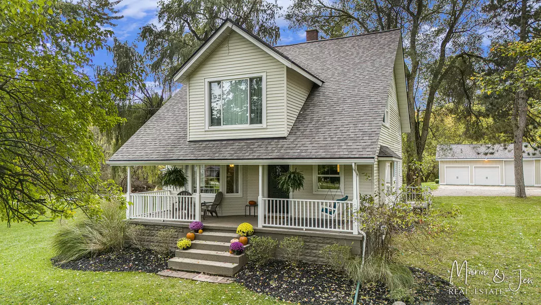 3120 Richmond NW Street, Grand Rapids, MI 49534