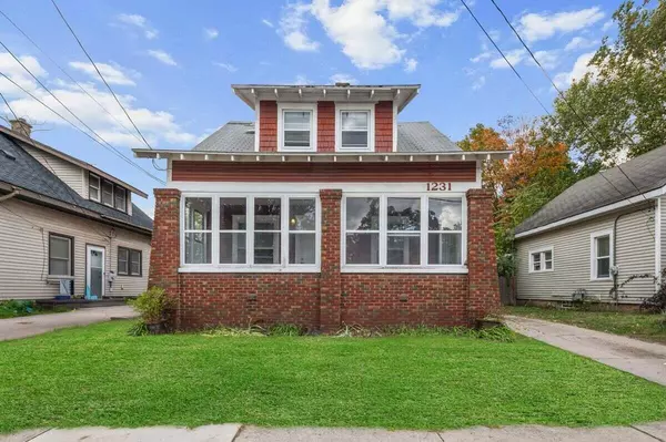 1231 Boston SE Street, Grand Rapids, MI 49507