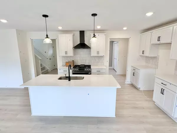 Alto, MI 49302,8333 Kettle Oak SE Drive