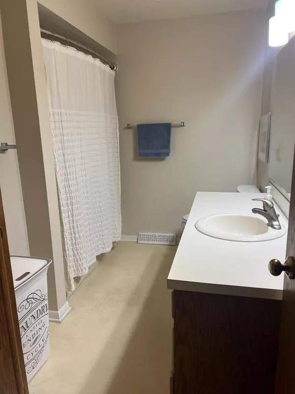 Jenison, MI 49428,2934 Parkside Drive #54