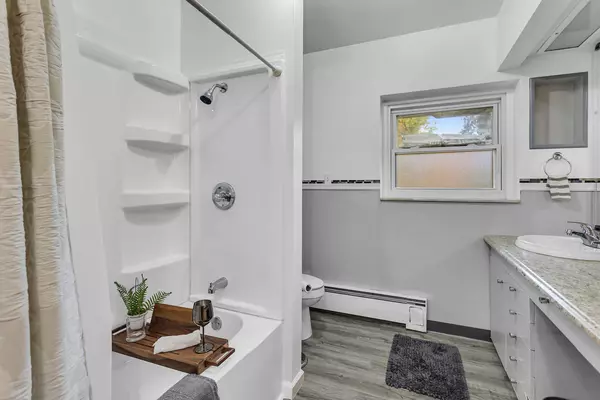 Jackson, MI 49201,4598 Seymour Road