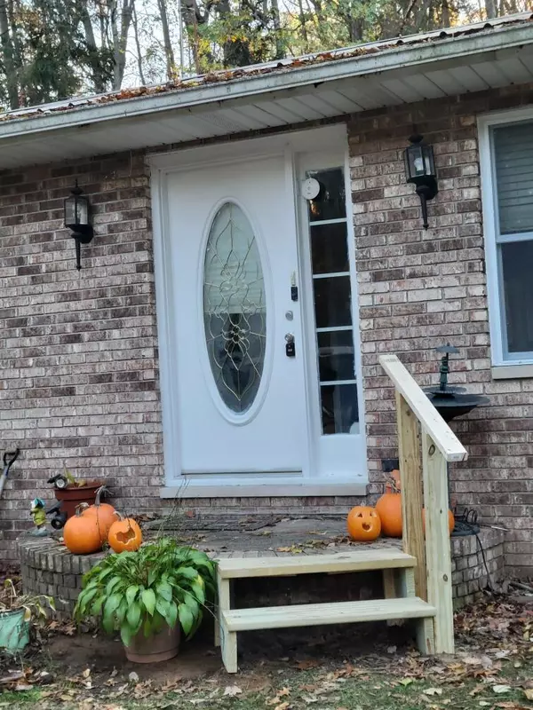 Jackson, MI 49201,1460 Munith Road