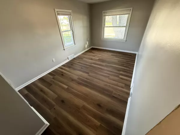 Taylor, MI 48180,10124 Pelham Road