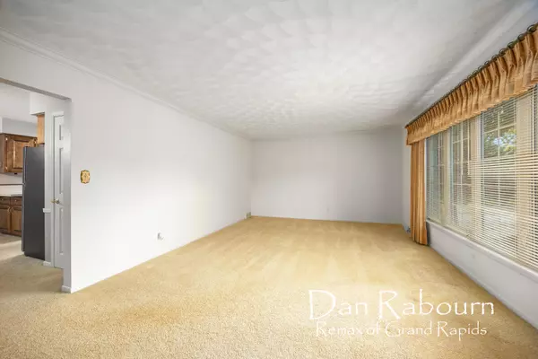 Jenison, MI 49428,7666 Bluebird Drive