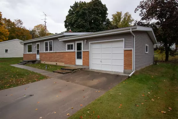 Battle Creek, MI 49014,124 Manor Drive