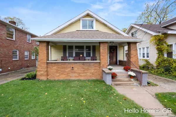 2019 Plainfield NE Avenue, Grand Rapids, MI 49505
