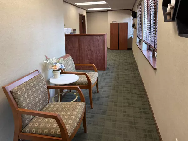 Portage, MI 49002,5094 Lovers Lane