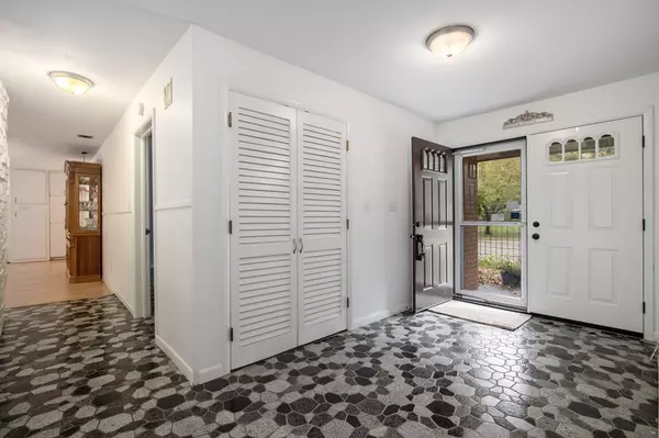 Edwardsburg, MI 49112,70506 Sunrise Drive