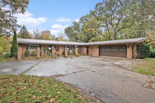 Edwardsburg, MI 49112,70506 Sunrise Drive