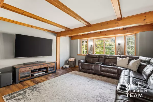 Grand Rapids, MI 49505,2420 Hylane NE Court