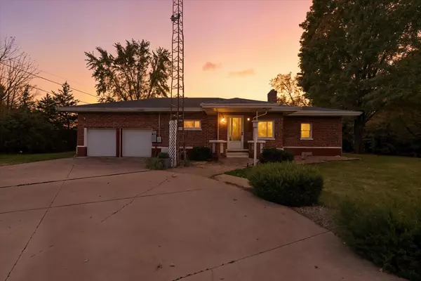 Allegan, MI 49010,140 32nd Street