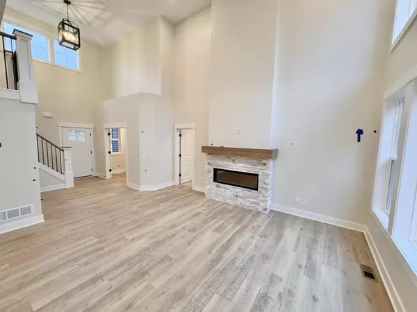 Caledonia, MI 49316,5926 Valley Point SE Drive