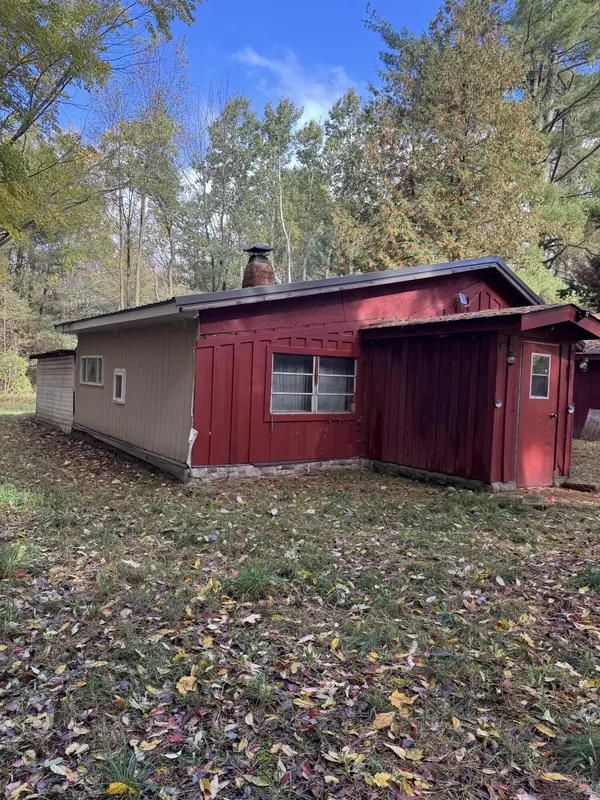 Hart, MI 49420,416 E Jefferson Road