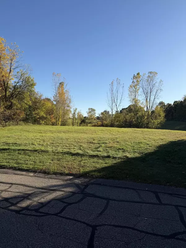 V/L 162 Island Hills Dr, Nottawa, MI 49075