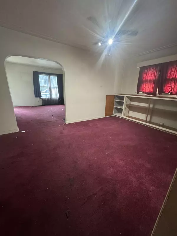 Grand Rapids, MI 49507,511 Gilbert SE Street