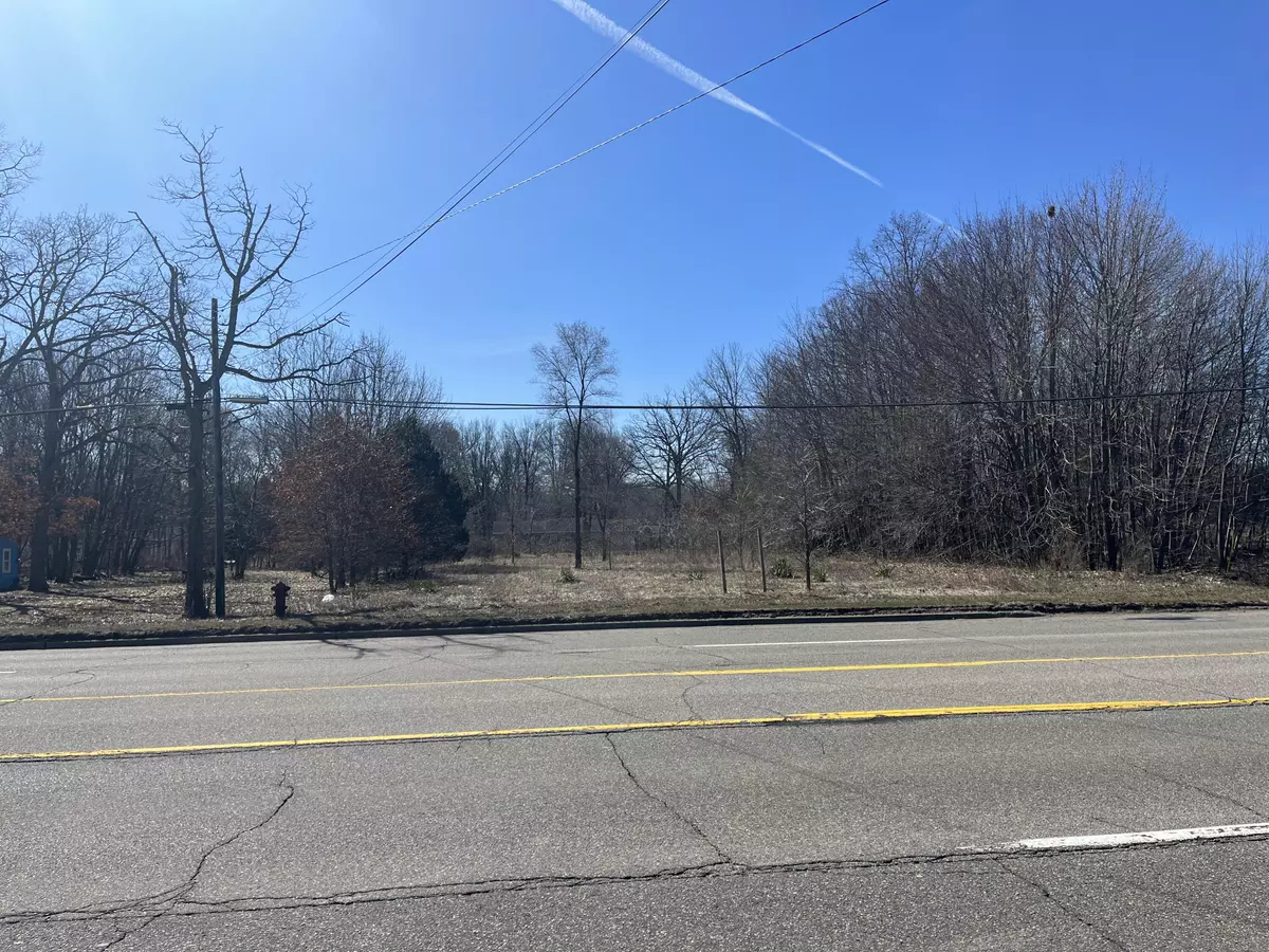 Muskegon, MI 49442,3059 E Apple Avenue