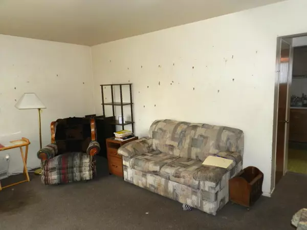 Coloma, MI 49038,360 Coloma Avenue