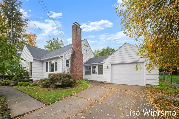 543 Fairfield NW Avenue, Grand Rapids, MI 49504