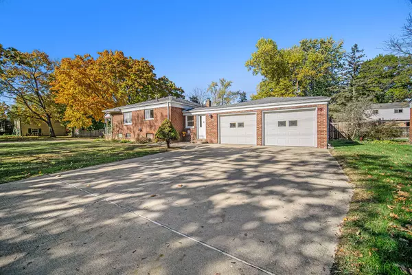 Saline, MI 48176,673 Rosemont Avenue