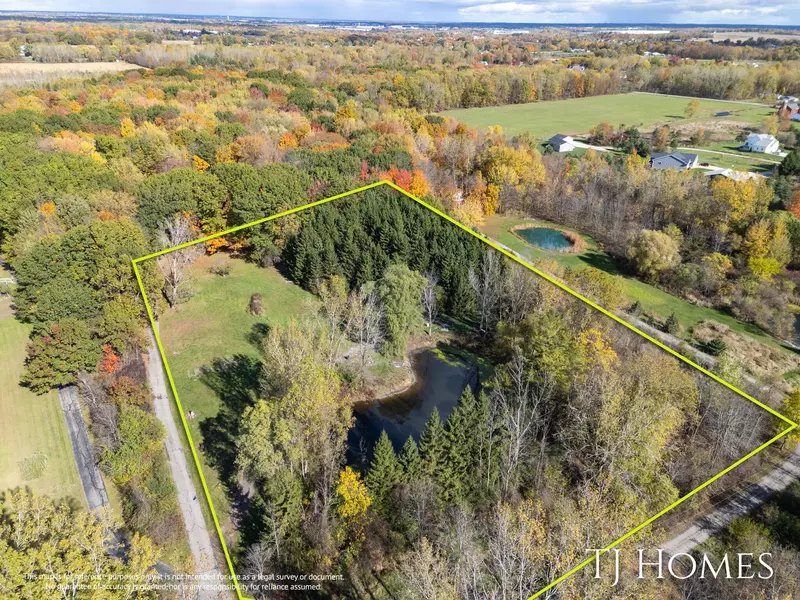 2861 84th SE Street, Caledonia, MI 49316