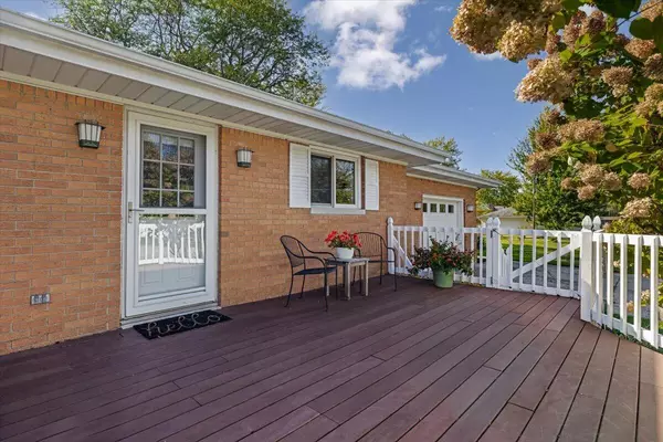 Three Oaks, MI 49128,112 Butternut Street